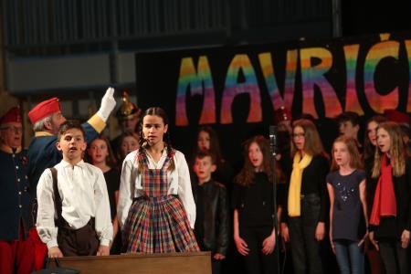 PRIREDITEV OB 140 LET ŠOLSTVA NA RAKEKU 31 FOTO LJUBO VUKELIČ